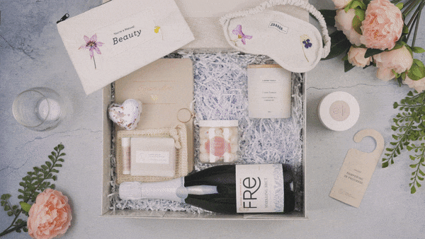 Bride to be gift box, Bridal shower gift basket by Lizush