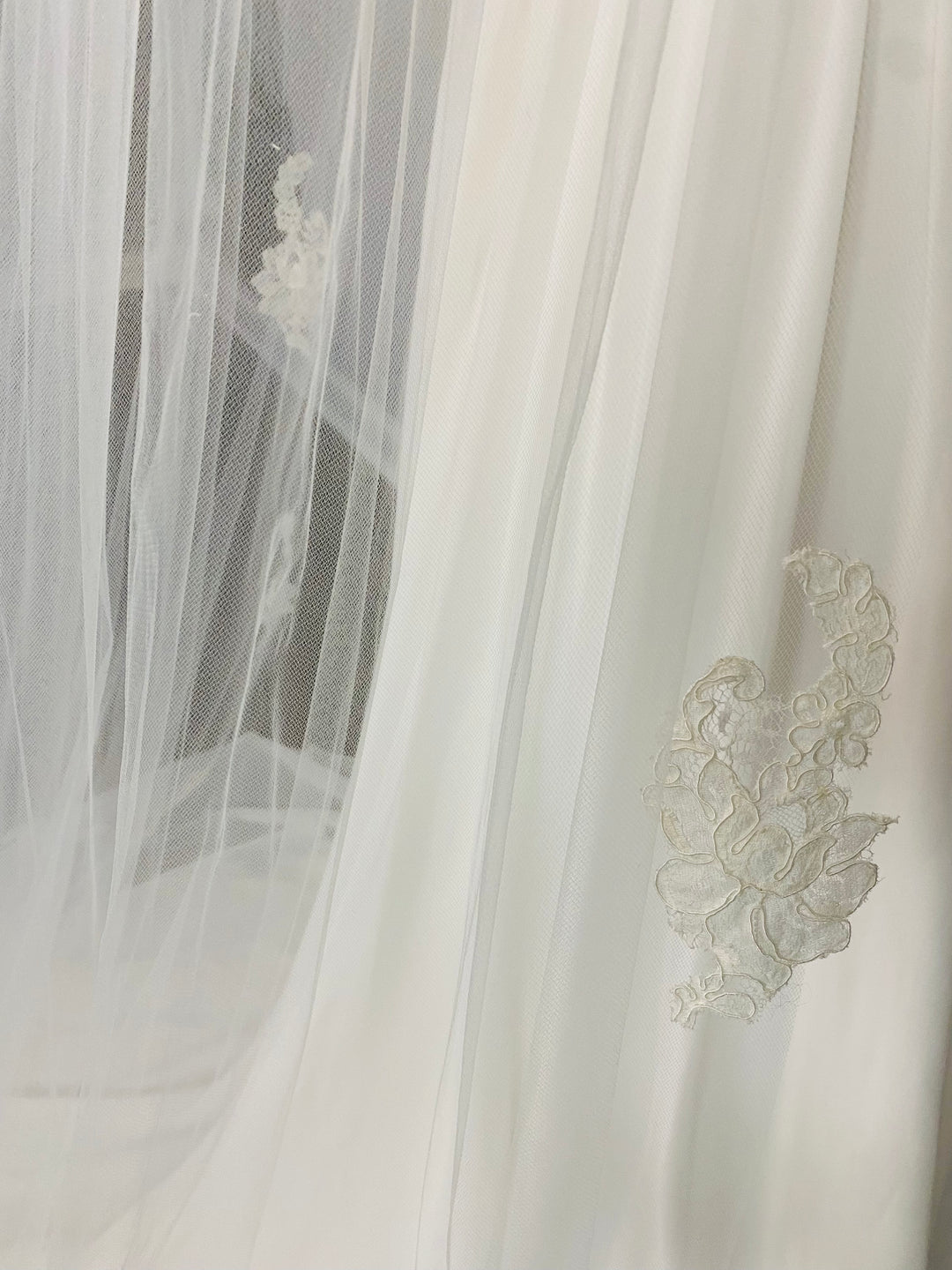 The Posey Veil by Veil Trends