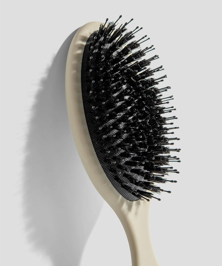Vegan Lush Brush by Remilia Hair