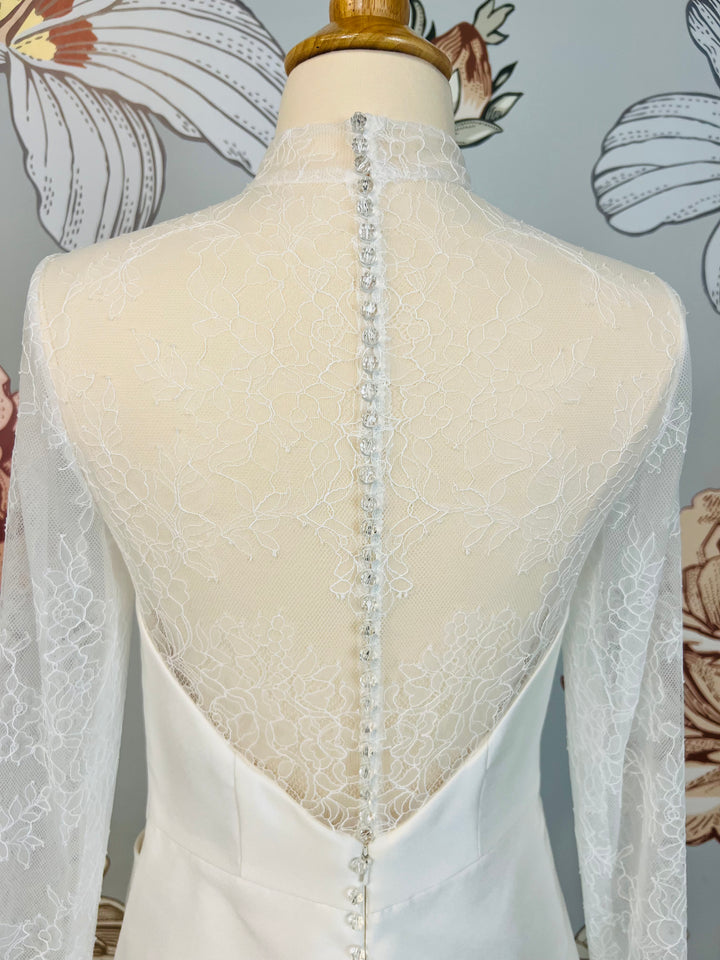 Lotus Threads Gown Style 22103 Size 4