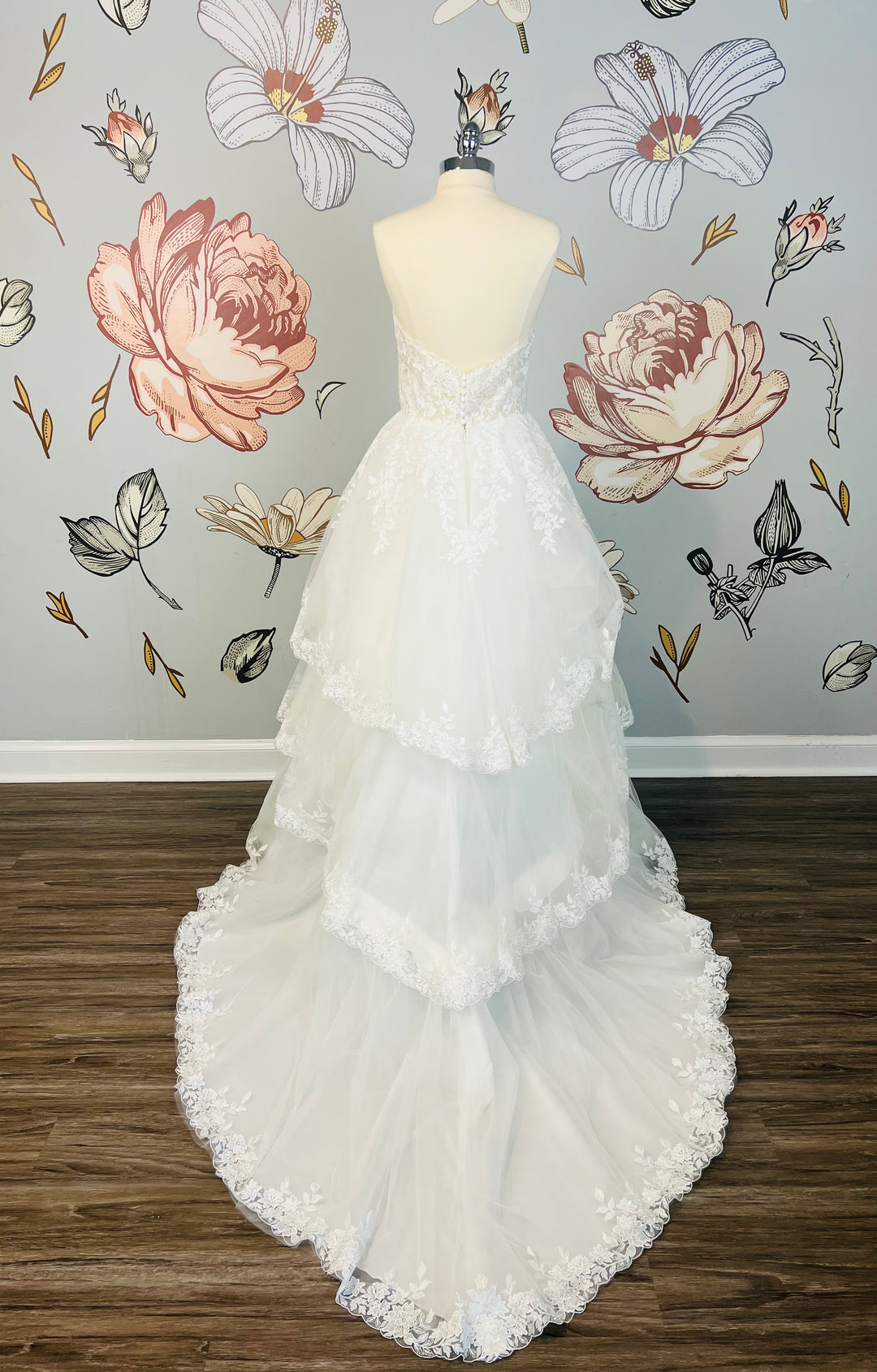 Lotus Threads Gown Style 22106 Size 10