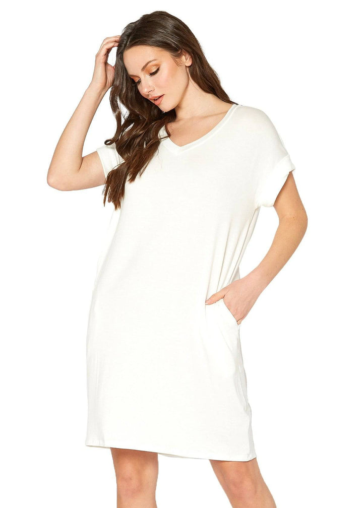 Women's Round Neck T-shirt Dress With Pockets