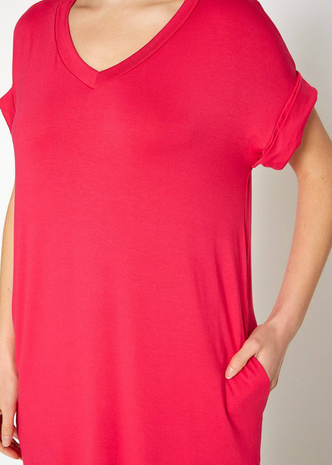 Women's Round Neck T-shirt Dress With Pockets