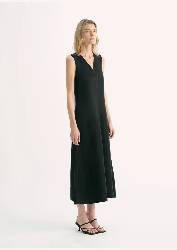 Lightweight and zero-pressure cupro linen textured anti-wrinkle V-neck sleeveless A-line dress by Firelady Fur