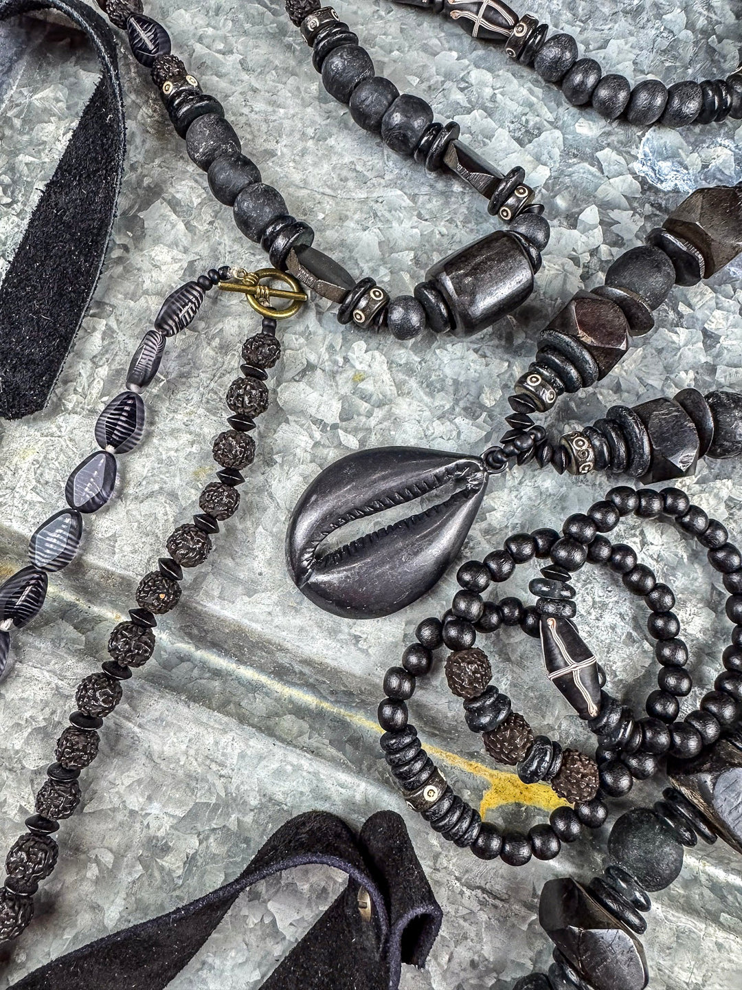 Classic Necklace | Mixed Nightfall