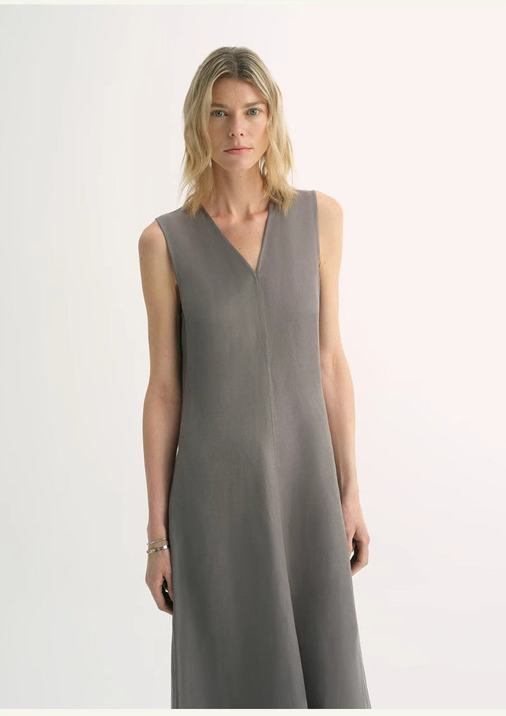 Lightweight and zero-pressure cupro linen textured anti-wrinkle V-neck sleeveless A-line dress by Firelady Fur