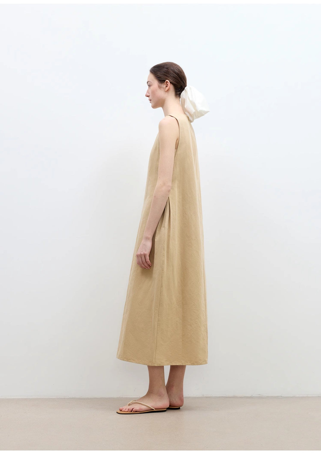 "Deyanuo" hemp three-dimensional hourglass sleeveless round neck loose slim dress for women by Firelady Fur