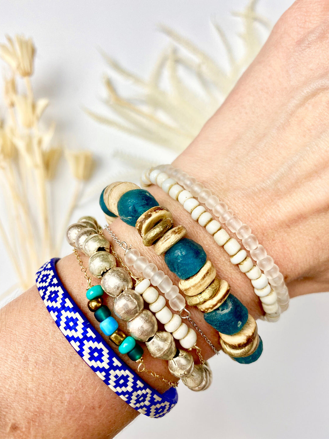 Simple Seed Bracelet | Gold