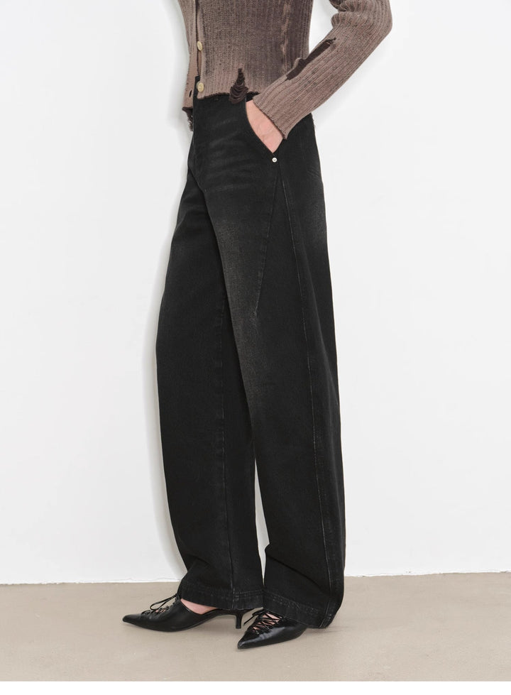 "Blue Island" heavy-duty distressed, slim and durable mid-rise curved knife cotton washed jeans by Firelady Fur