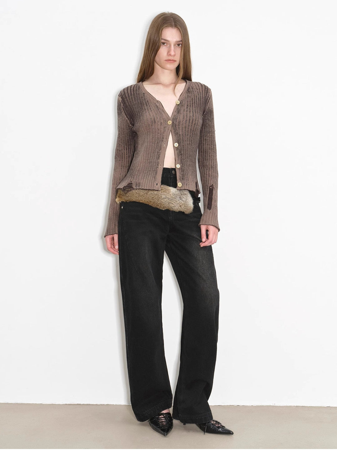 "Blue Island" heavy-duty distressed, slim and durable mid-rise curved knife cotton washed jeans by Firelady Fur