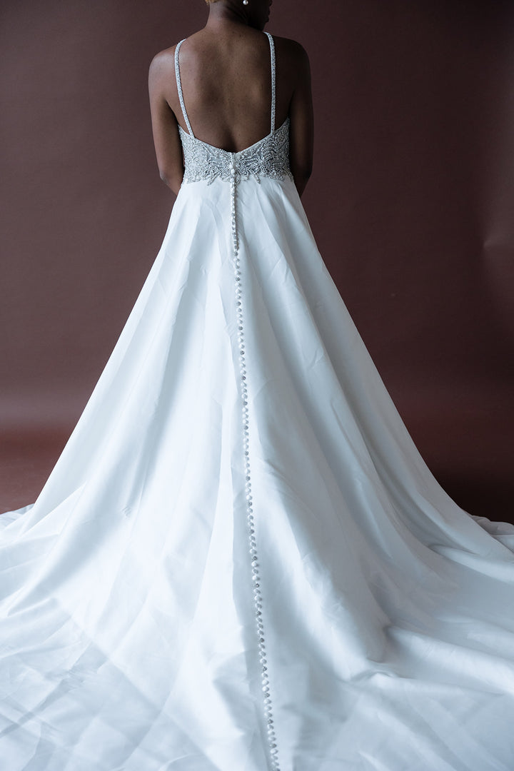 The Blanche Gown - Size 8