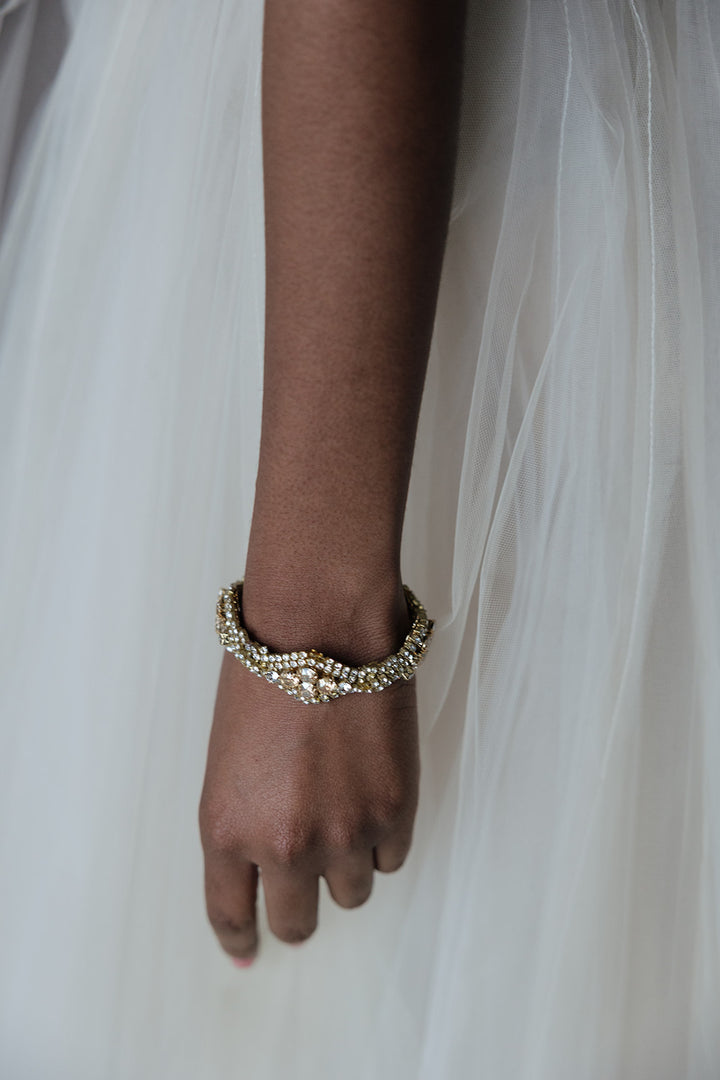 Vintage Inspired Earring & Bracelet Set