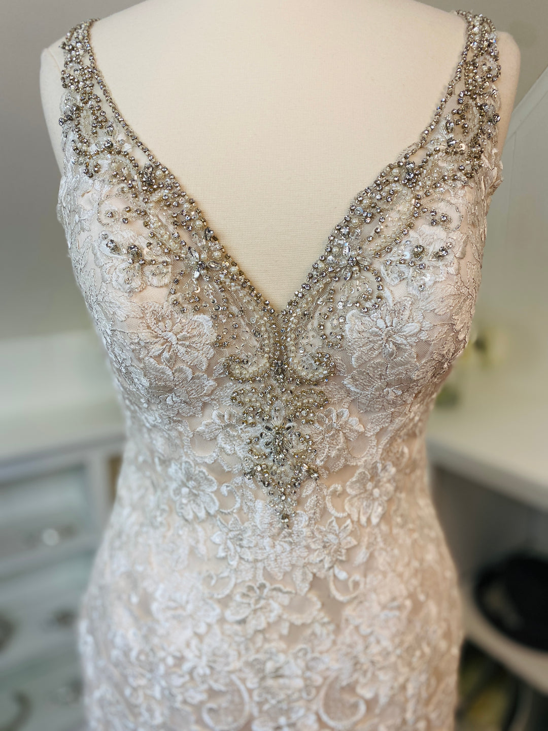 Allure Bridals Style 9401 Size 12