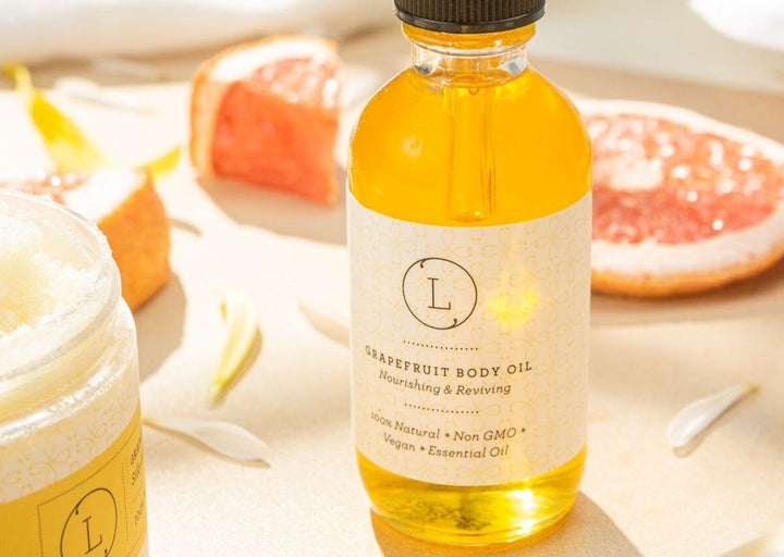Moisturizing set with Grapefruit body oil and Body scrub