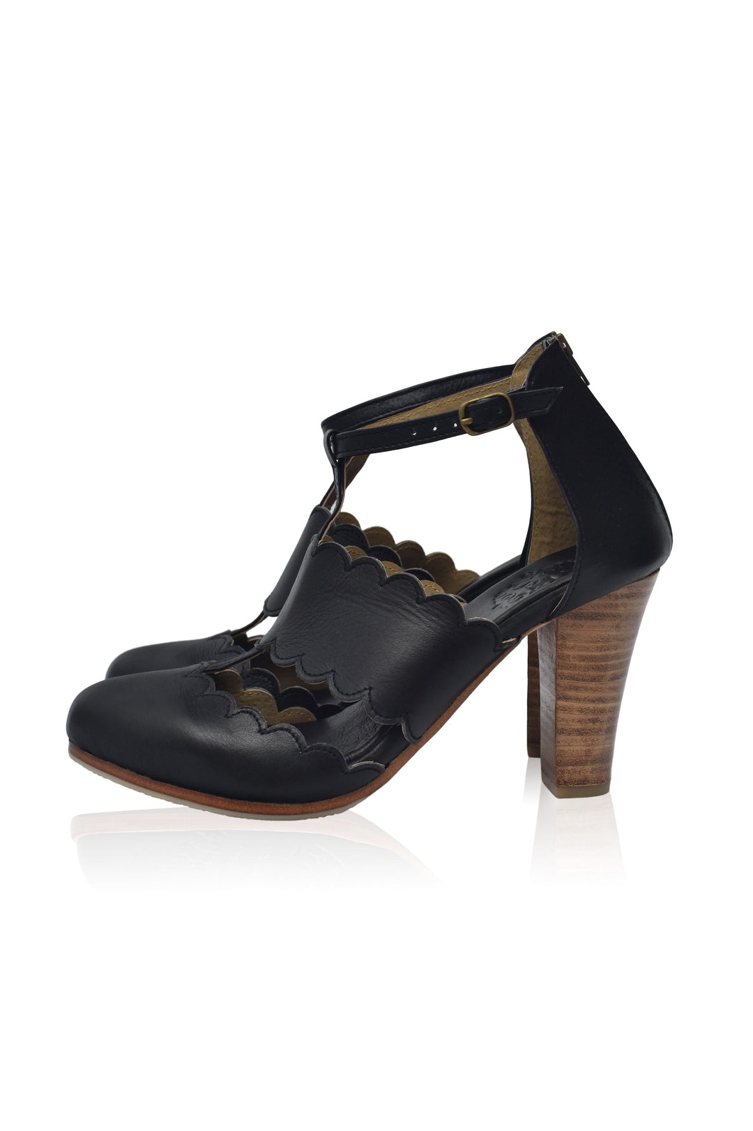 Incognito Leather Heels by ELF