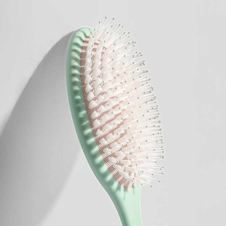 Vegan Lush Brush by Remilia Hair