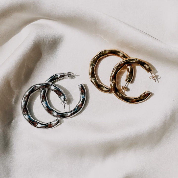 Holly Hoops