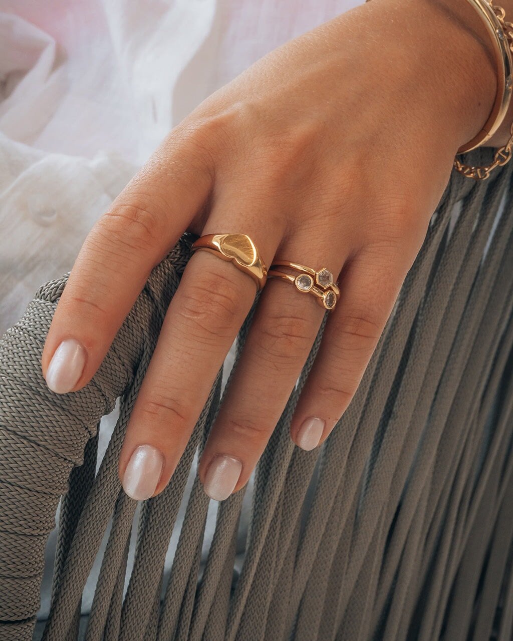 Cora Heart Signet Ring