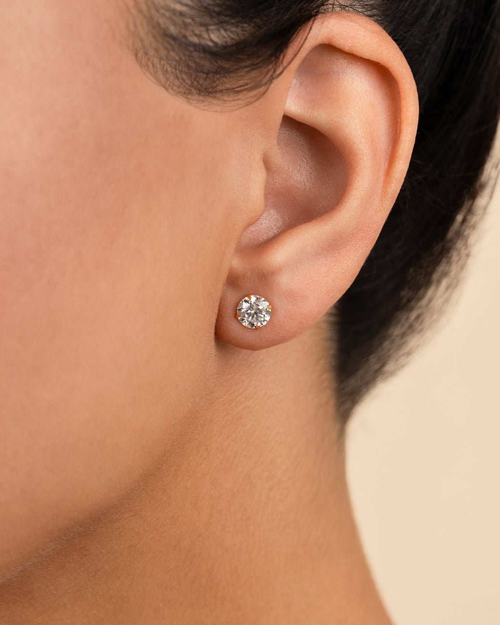 Round Cut Prong Set Stud Earrings