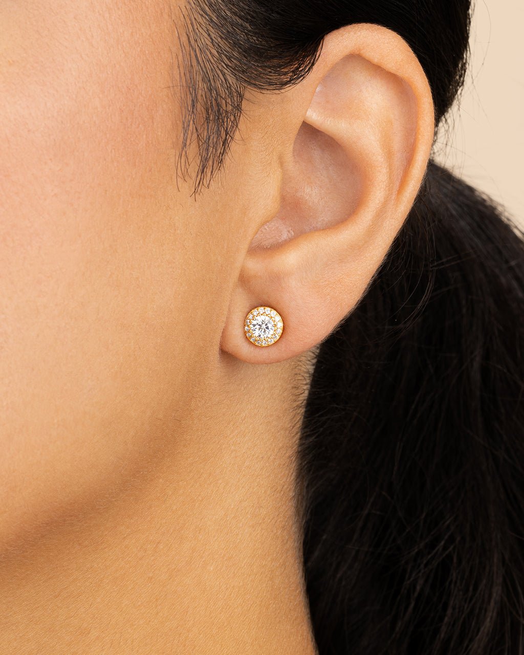 Round Cut Brilliant Halo Studs