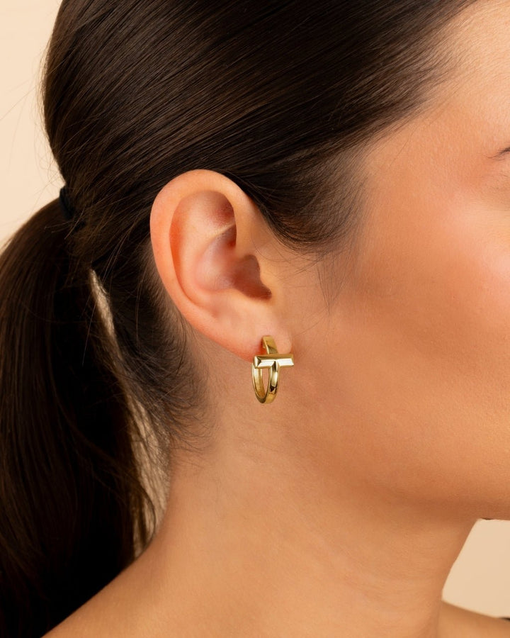 Kaira Crossbar Hoops