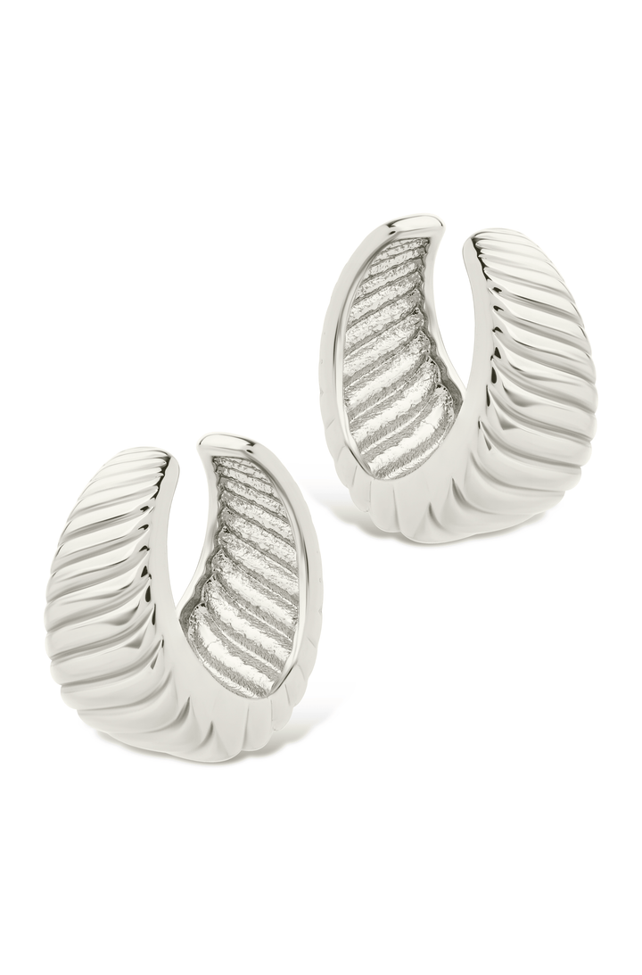 Beth Twisted Croissant Ear Cuff