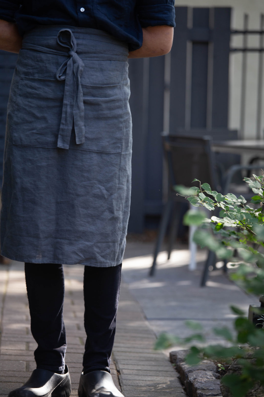 Garson Linen Apron by Linen Way