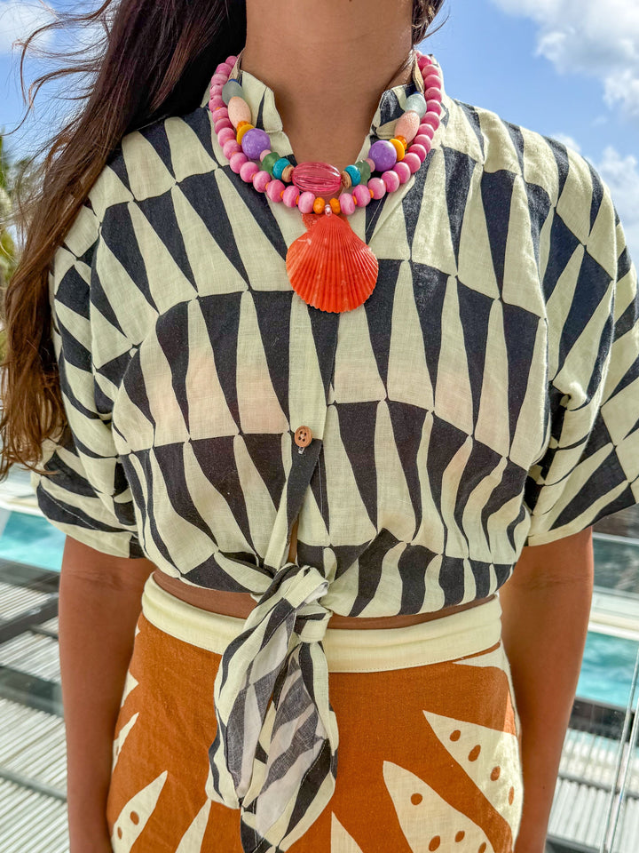 Classic Shell Necklace | Hot Pink