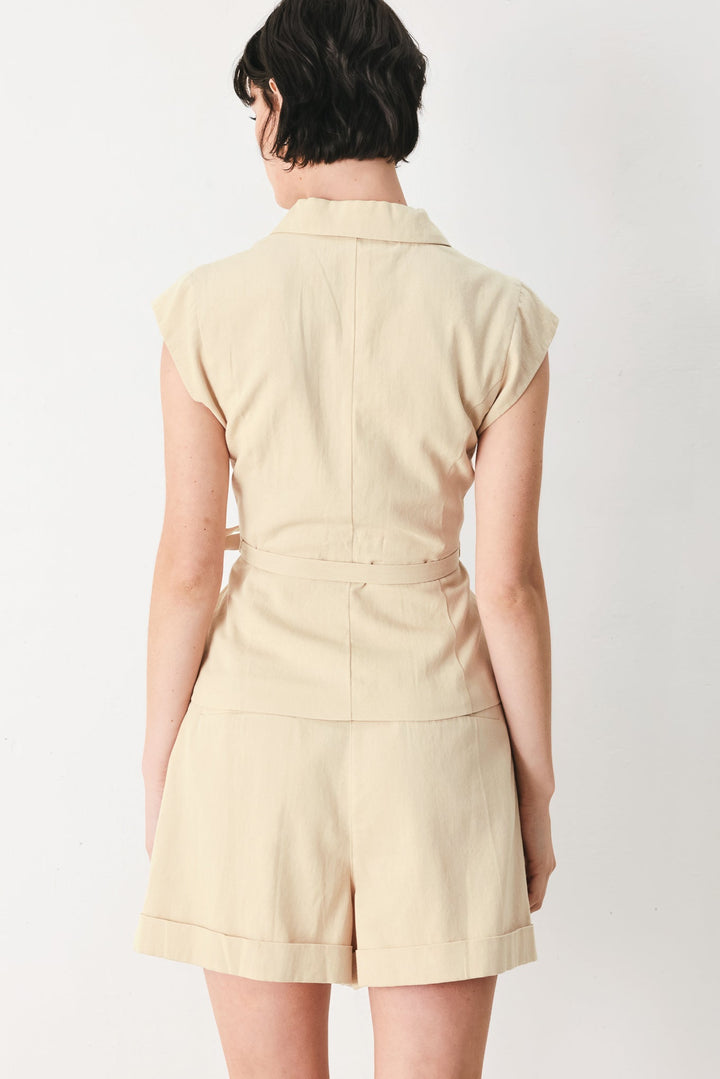 DESERT MINIMAL WOVEN VEST