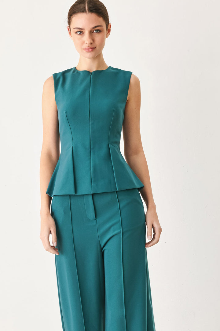 MODERN FLOW WOVEN TOP