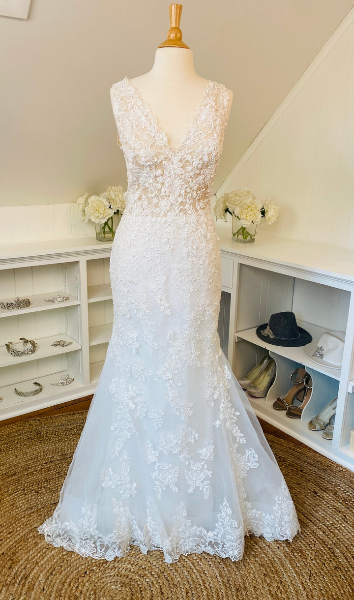 Justin Alexander Gown Style 88077 Size 20