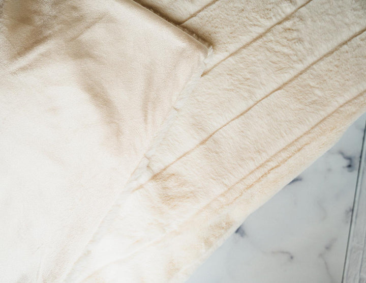 Luxe Faux Fur Throw Blanket by Giften Market