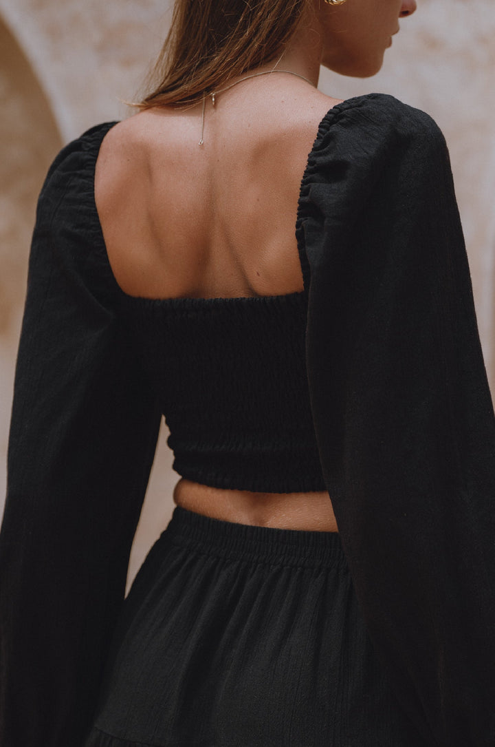 Helsa Long Sleeve Linen Top by Bali Lane