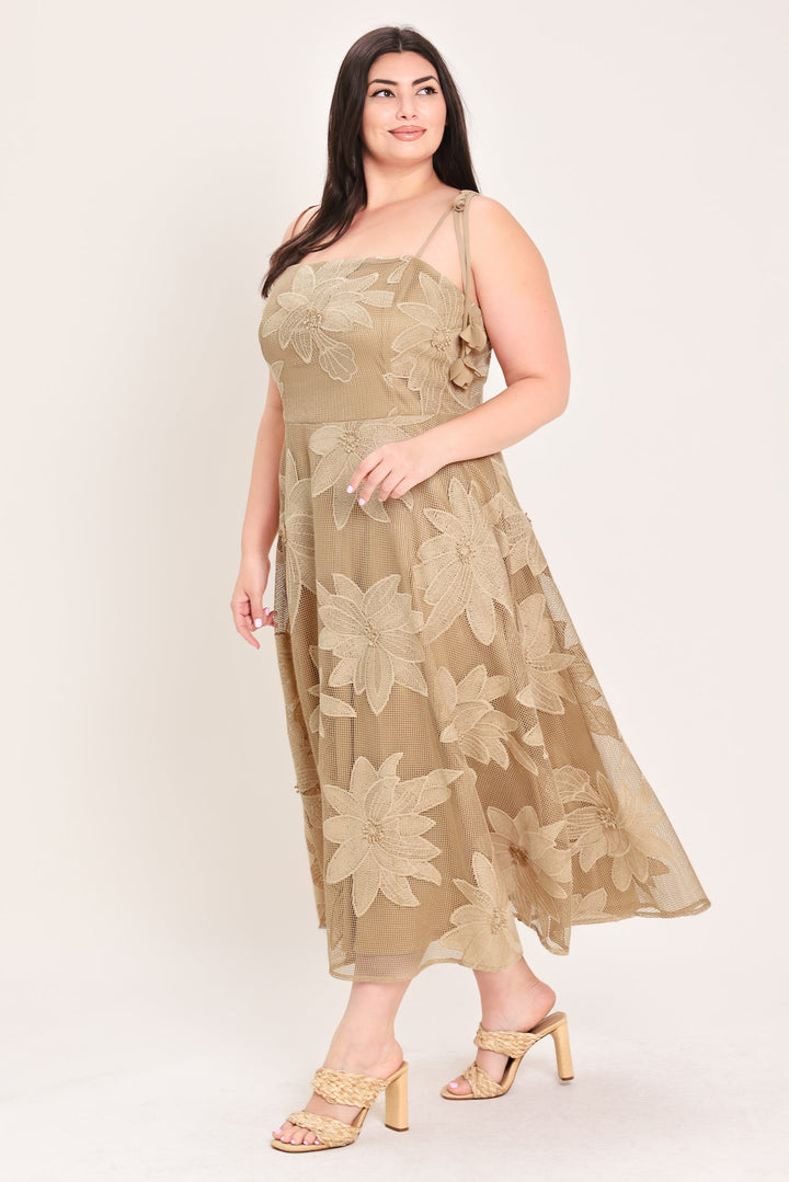 SANDY BLOOM FLORAL WOVEN LACE MIDI DRESS