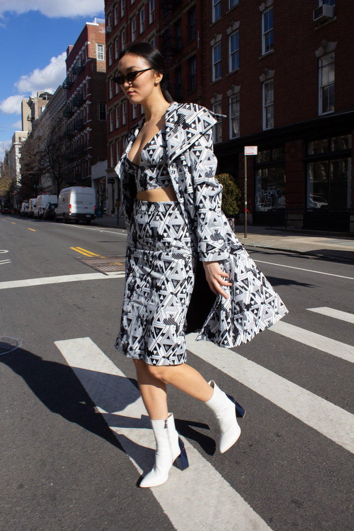 Amour Geometric Long Trench Coat by Le Réussi®