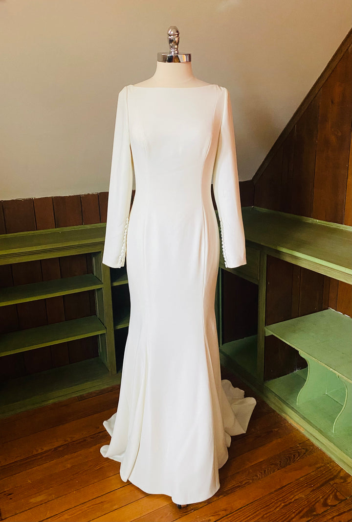 Justin Alexander Gown Style 8936 Size 12