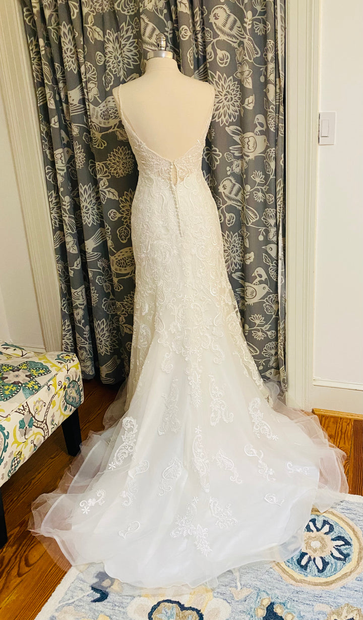 The 'Adelaide' Gown by Rebecca Ingram Size 8