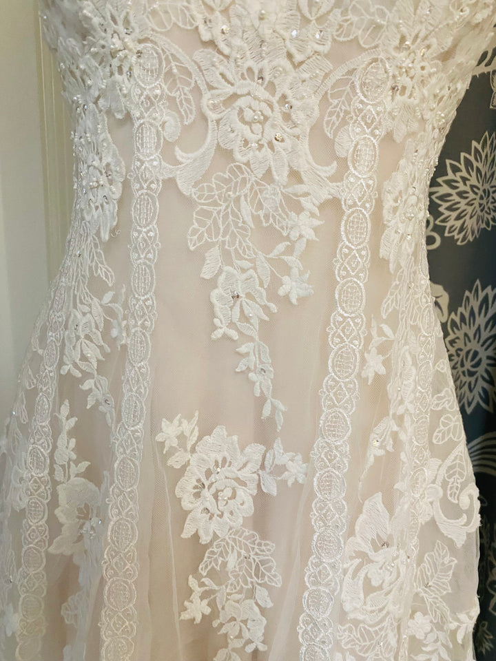 Lillian West Lace Wedding Dress Style 66017 Size 14