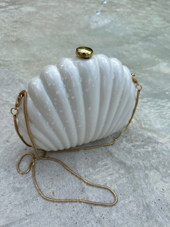 Seashell Purse in Pearl White