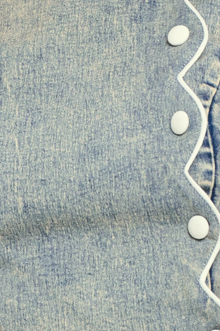 SWEET DETAIL DENIM CROP TOP