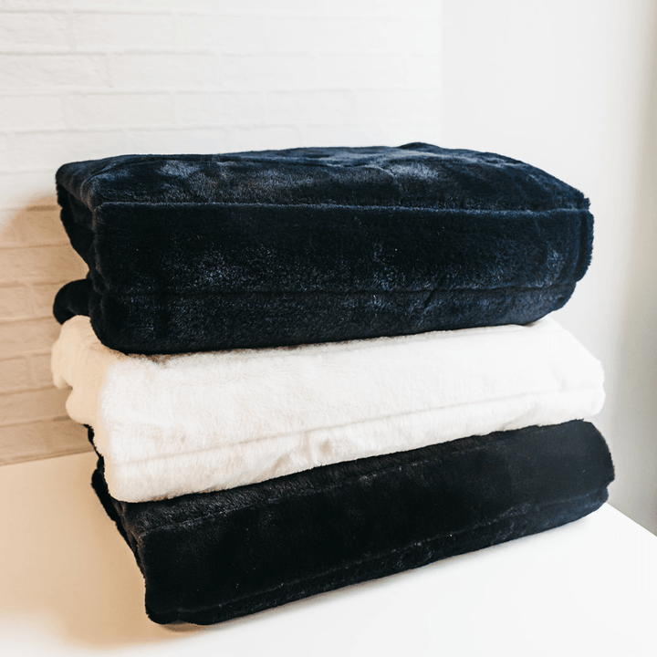 Luxe Faux Fur Throw Blanket by Giften Market
