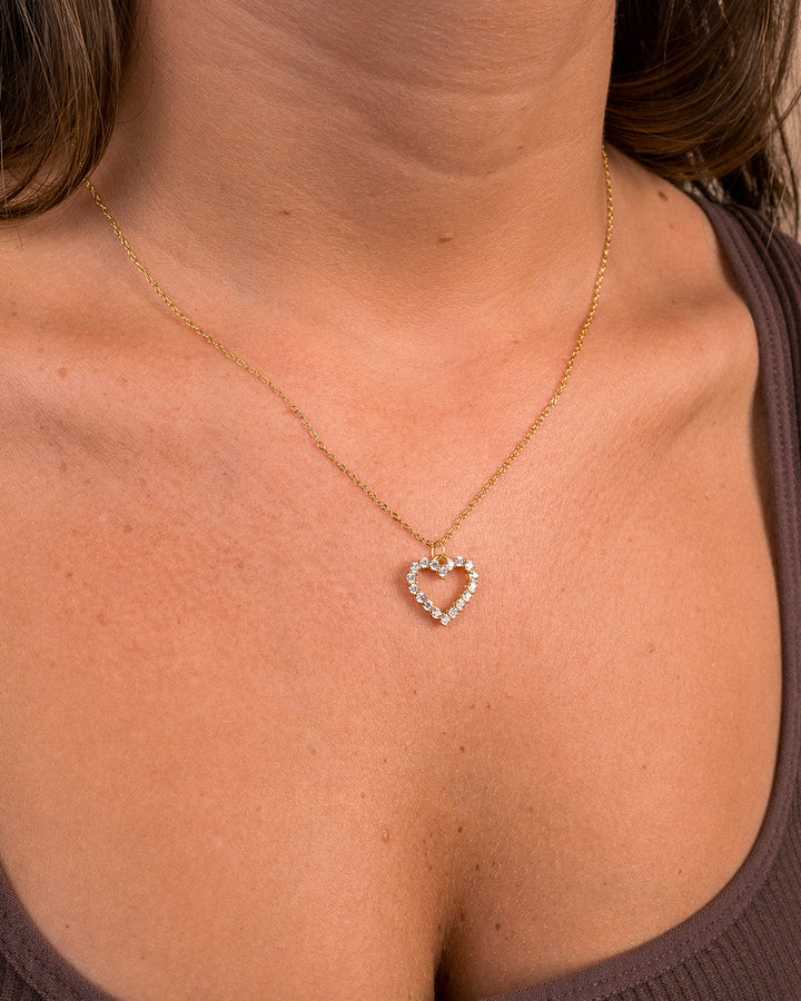 Outline Heart Pendant Necklace