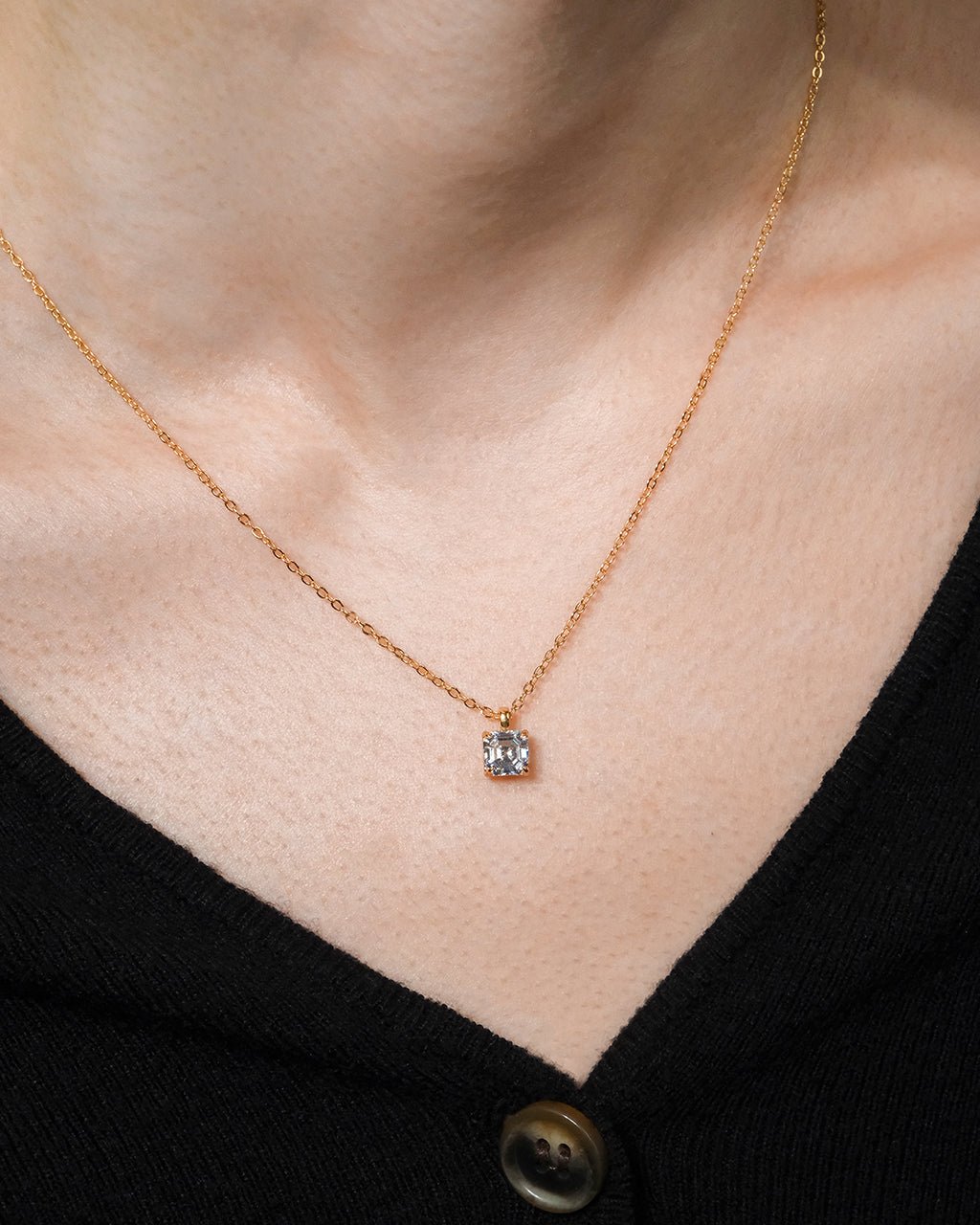 Asscher Prong Set Pendant