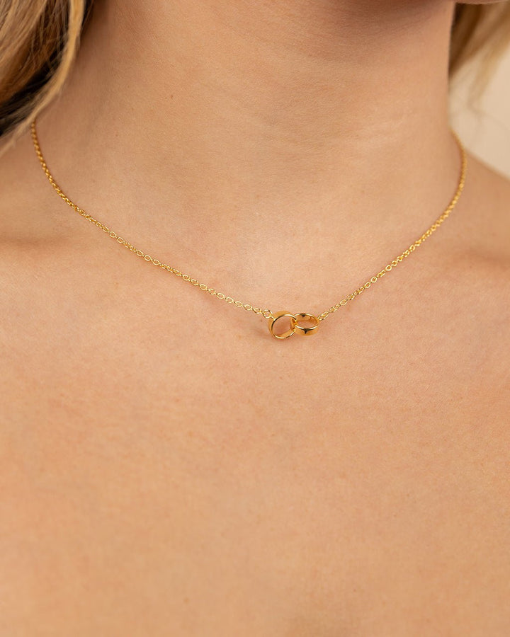 Amor Necklace