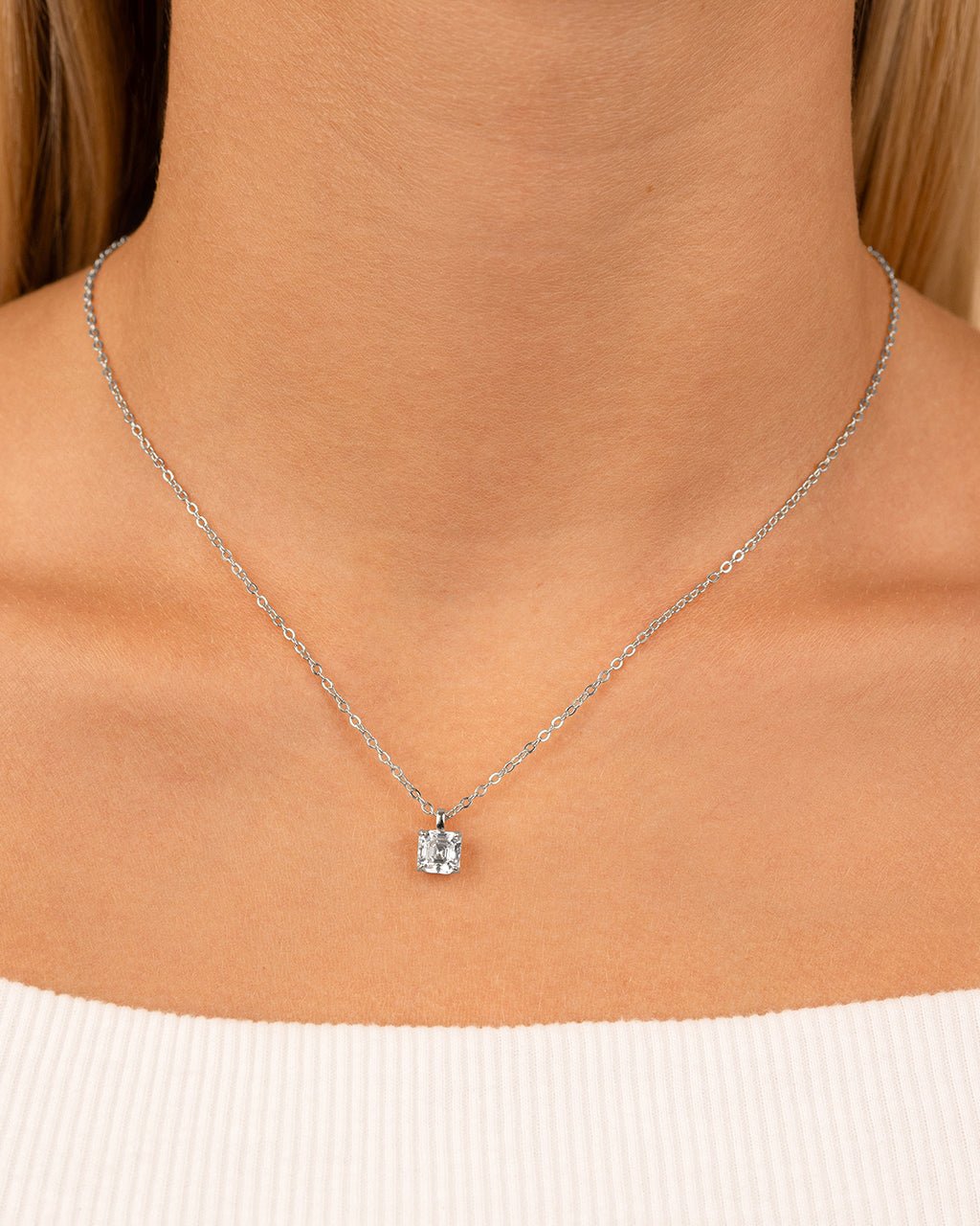 Asscher Prong Set Pendant
