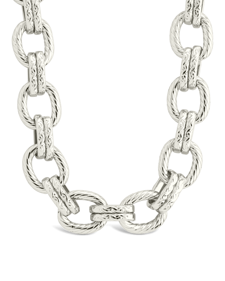 Kamora Textured Chain Link Necklace
