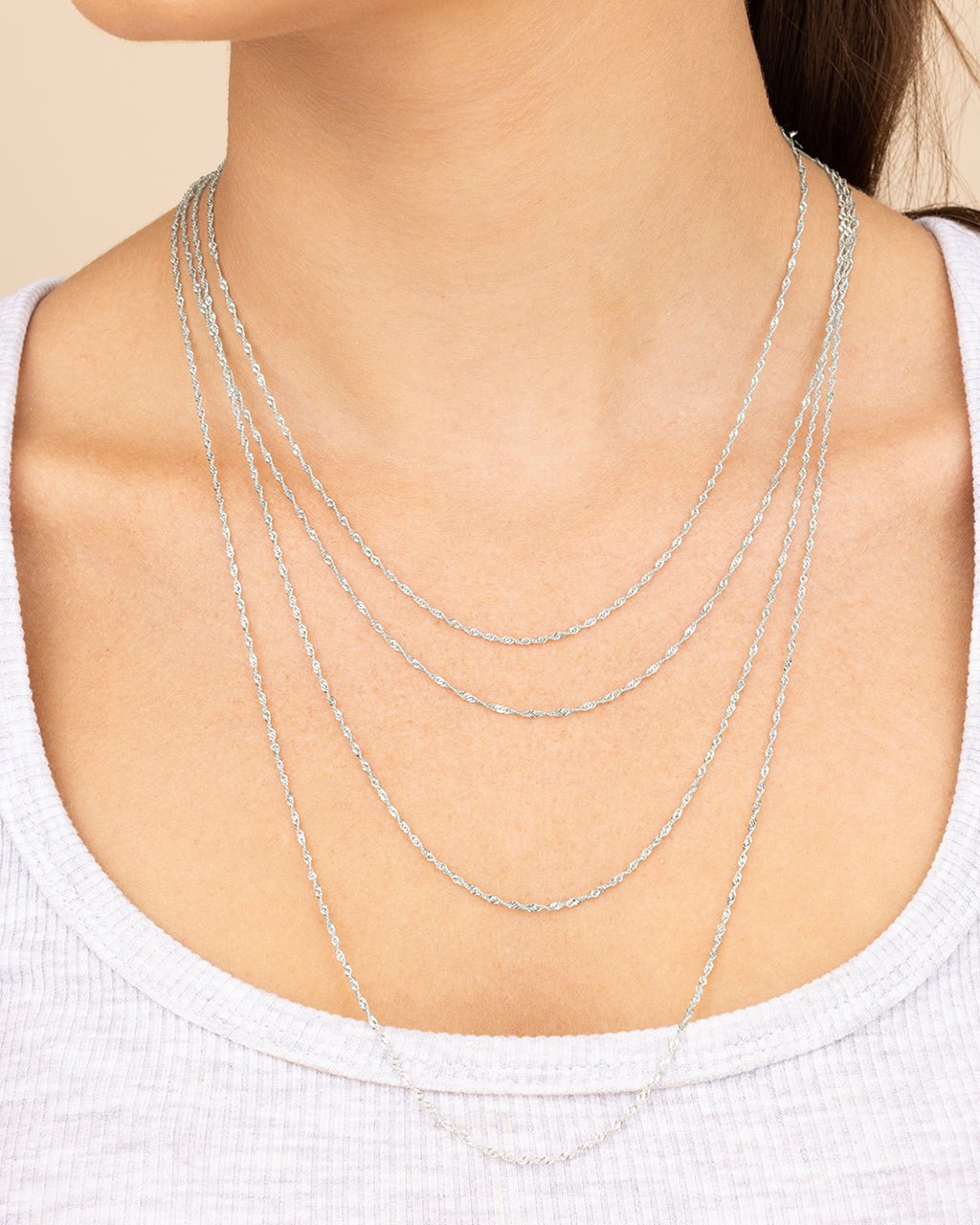 Janina Delicate Twisted Chain Necklace