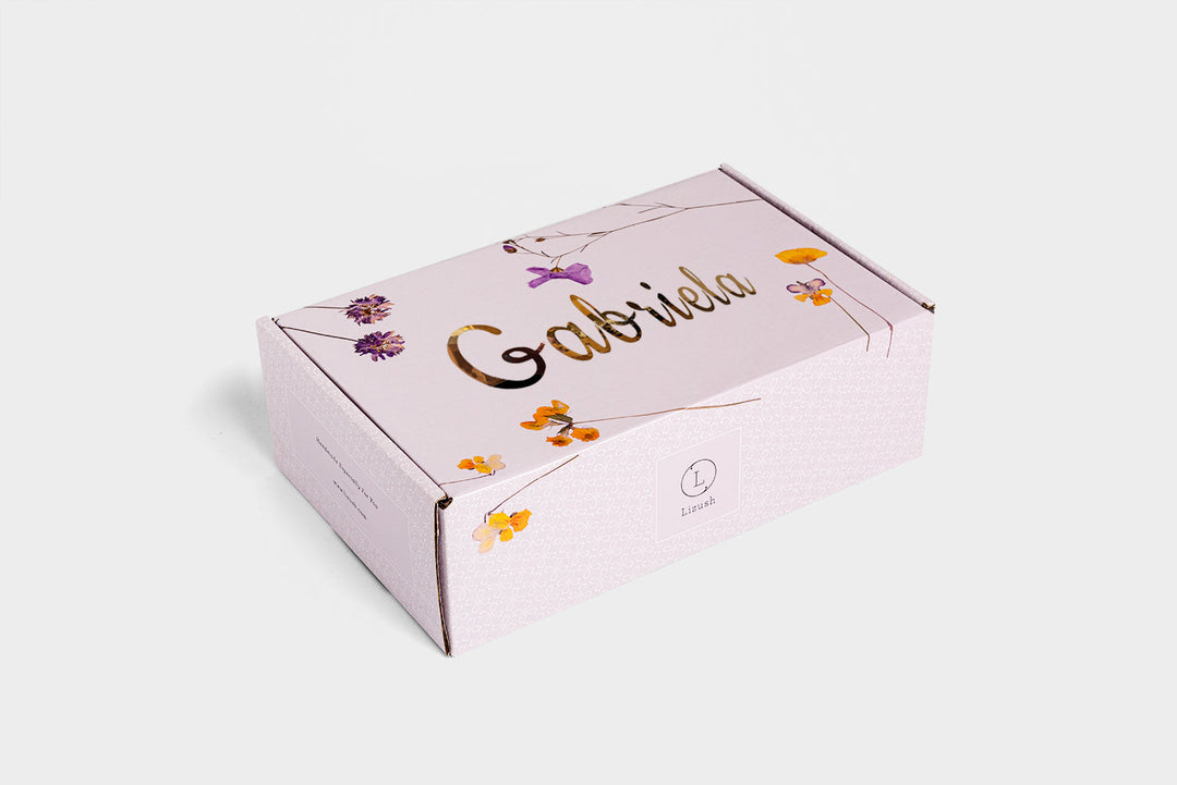 Natural Bath Bombs and Shower Steamers Gift Set - for anyone that like to Bath and Shower