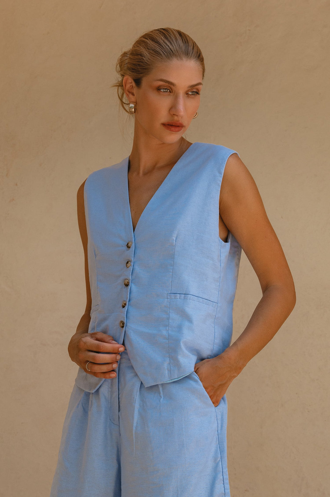 Paige Linen Vest by Bali Lane