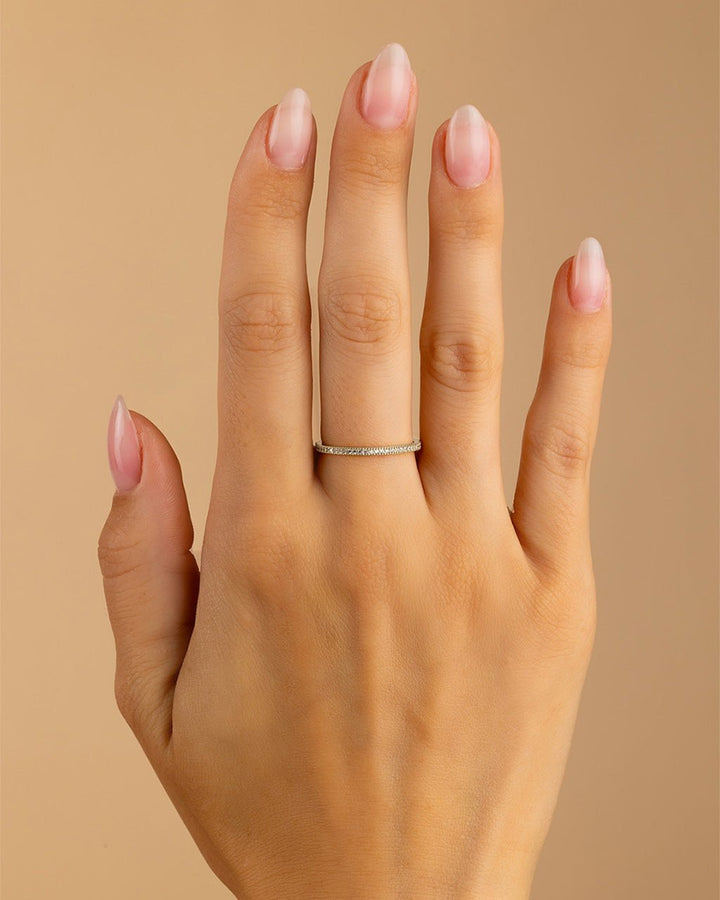 Thin CZ Band Ring